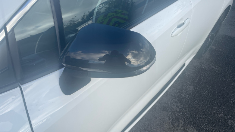 Toyota Corolla 1.8 VVT-i Hybrid GR Sport 5dr CVT Hybrid Hatchback